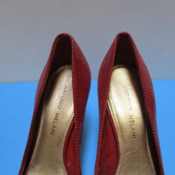 *Antonio Melani Red Patent Scale Pattern Peep Toe - Picture 3 of 9